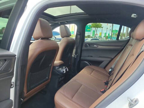 2022 Alfa Romeo Stelvio Ti