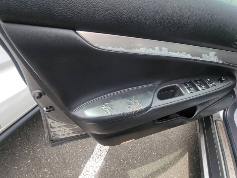 2011 Infiniti G25 Sedan Journey