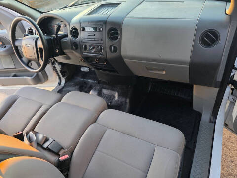 2006 Ford F-150 XL