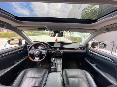 2017 Lexus ES 350
