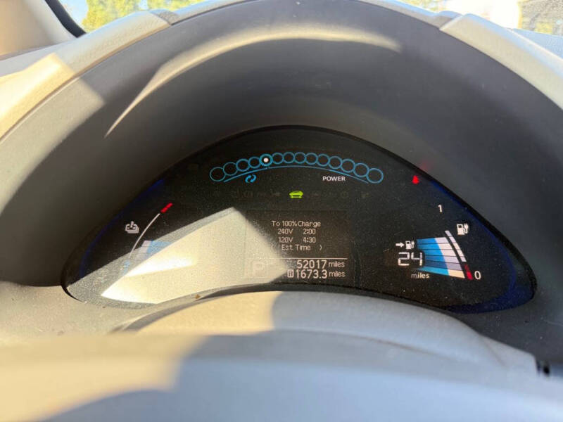 2012 Nissan LEAF SV