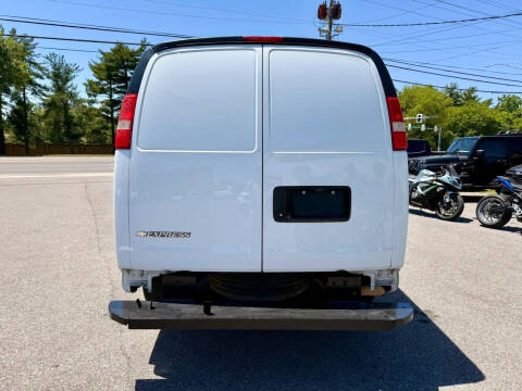 2018 Chevrolet Express 2500