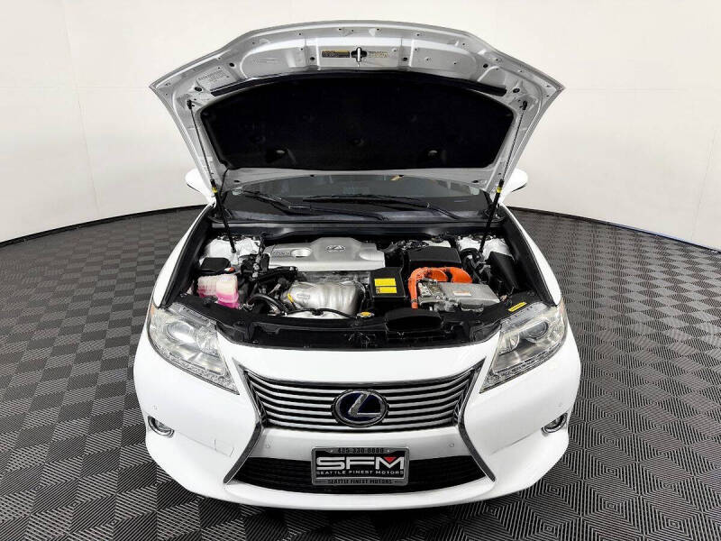 2014 Lexus ES 300h