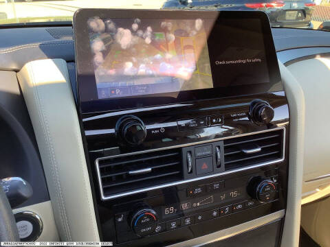 2022 Infiniti QX80 Luxe