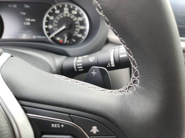 2025 Infiniti QX50 Luxe