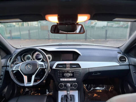 2013 Mercedes-Benz C-Class C 250 Sport