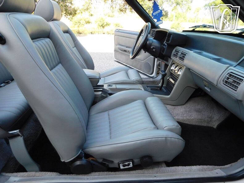 1987 Ford Mustang GT