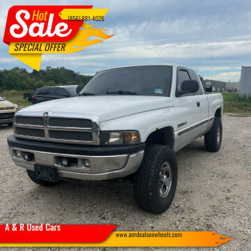 1998 Dodge Ram 1500 for sale at A & R Used Cars in Clayton NJ