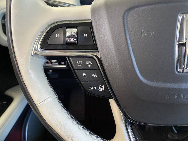 2022 Lincoln Nautilus Black Label