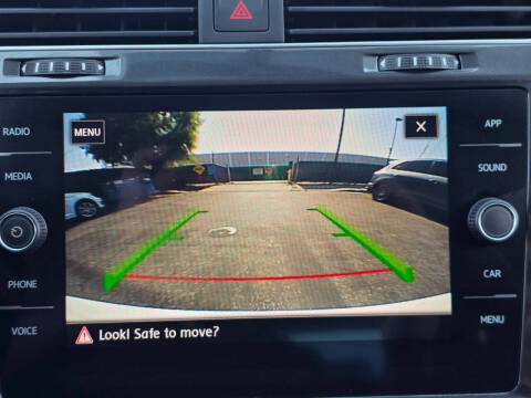 2019 Volkswagen e-Golf SE