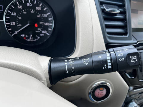 2015 Nissan Pathfinder S