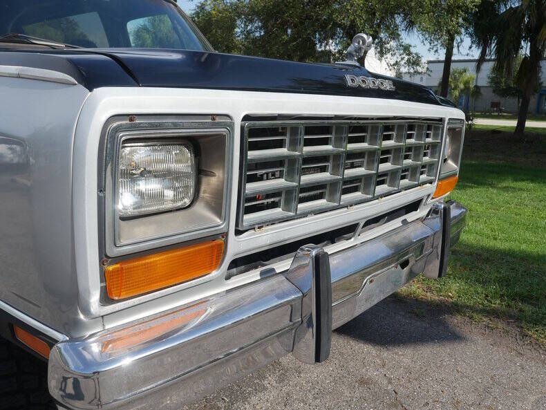 1983 Dodge Ramcharger 150