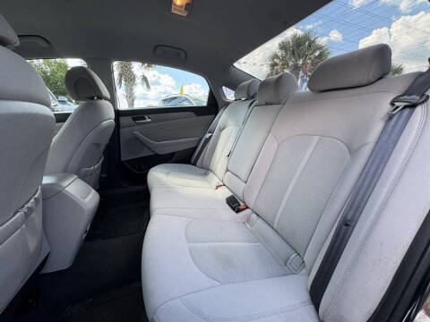 2015 Hyundai Sonata SE