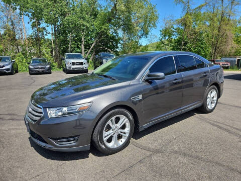 2015 Ford Taurus SEL