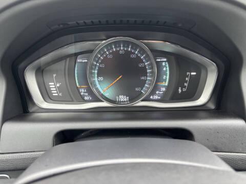 2016 Volvo XC60 T5 Drive-E Premier