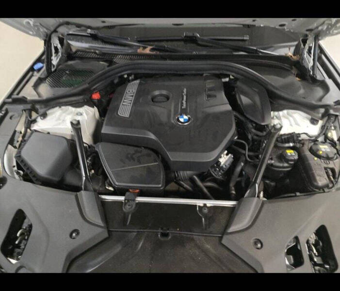 2018 BMW 5 Series 530i