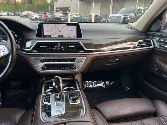 2017 BMW 7 Series 740i xDrive