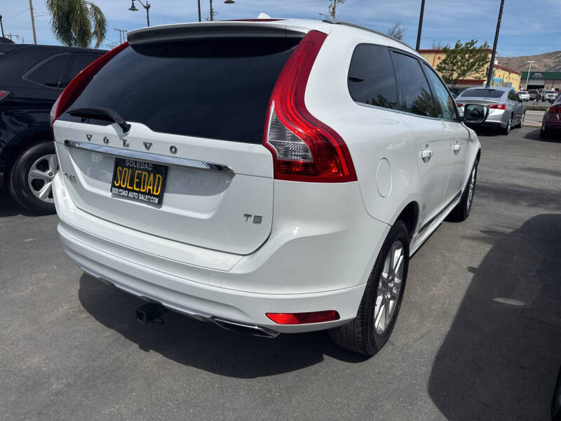 2015 Volvo XC60 T5 Drive-E Premier