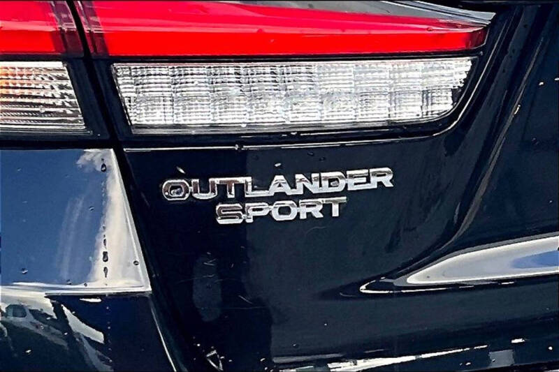 2020 Mitsubishi Outlander Sport SE