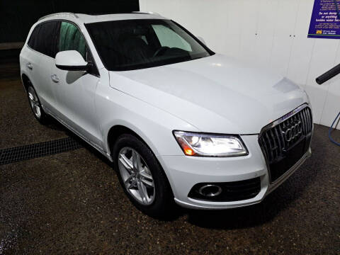 2015 Audi Q5 for sale at METROPOLITAN MOTORS in Kirkland WA