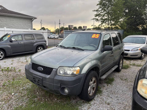 2005 Ford Escape XLT