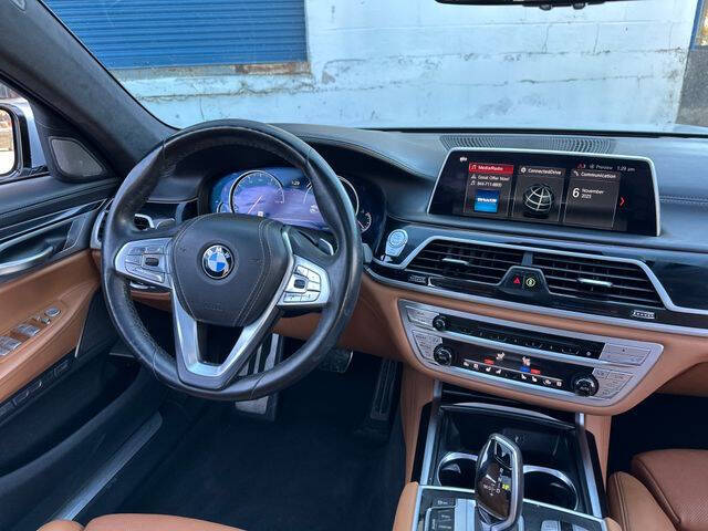 2018 BMW 7 Series 750i