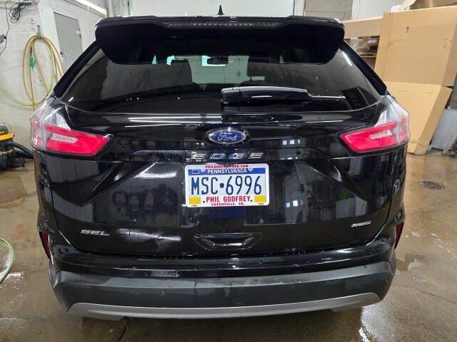 2022 Ford Edge SEL