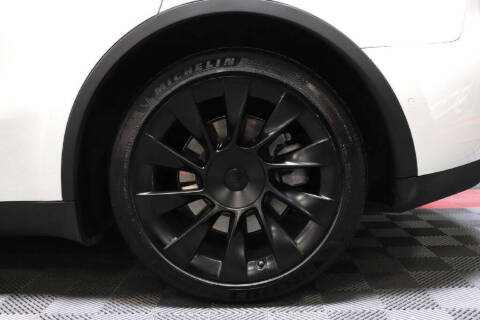 2020 Tesla Model Y Long Range