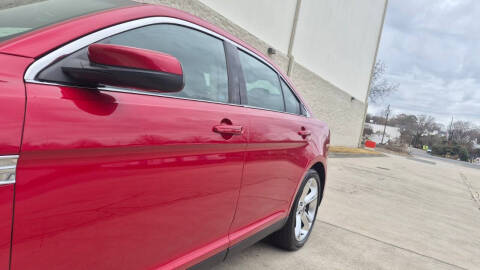 2010 Ford Taurus SHO