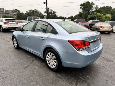 2011 Chevrolet Cruze LS