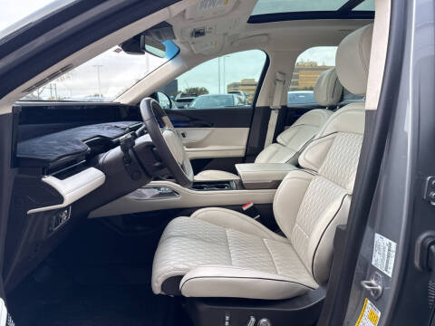 2024 Lincoln Nautilus Hybrid Black Label