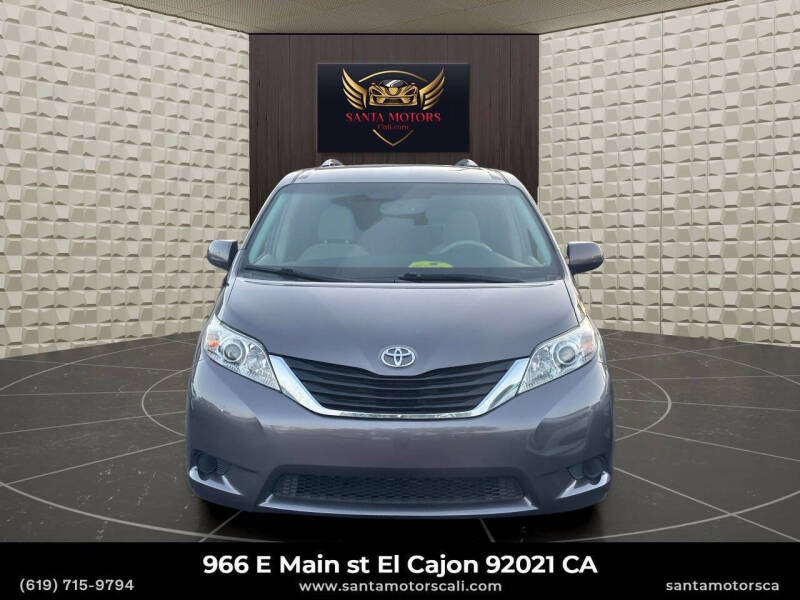 2014 Toyota Sienna LE 8-Passenger