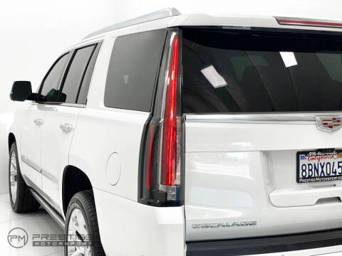 2018 Cadillac Escalade Platinum