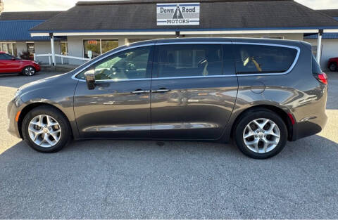 2018 Chrysler Pacifica Touring Plus