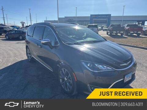 2017 Chrysler Pacifica for sale at Leman's Chevy City in Bloomington IL