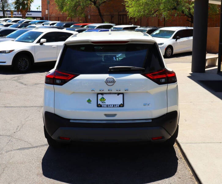 2023 Nissan Rogue SV