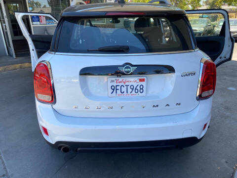 2020 MINI Countryman Cooper