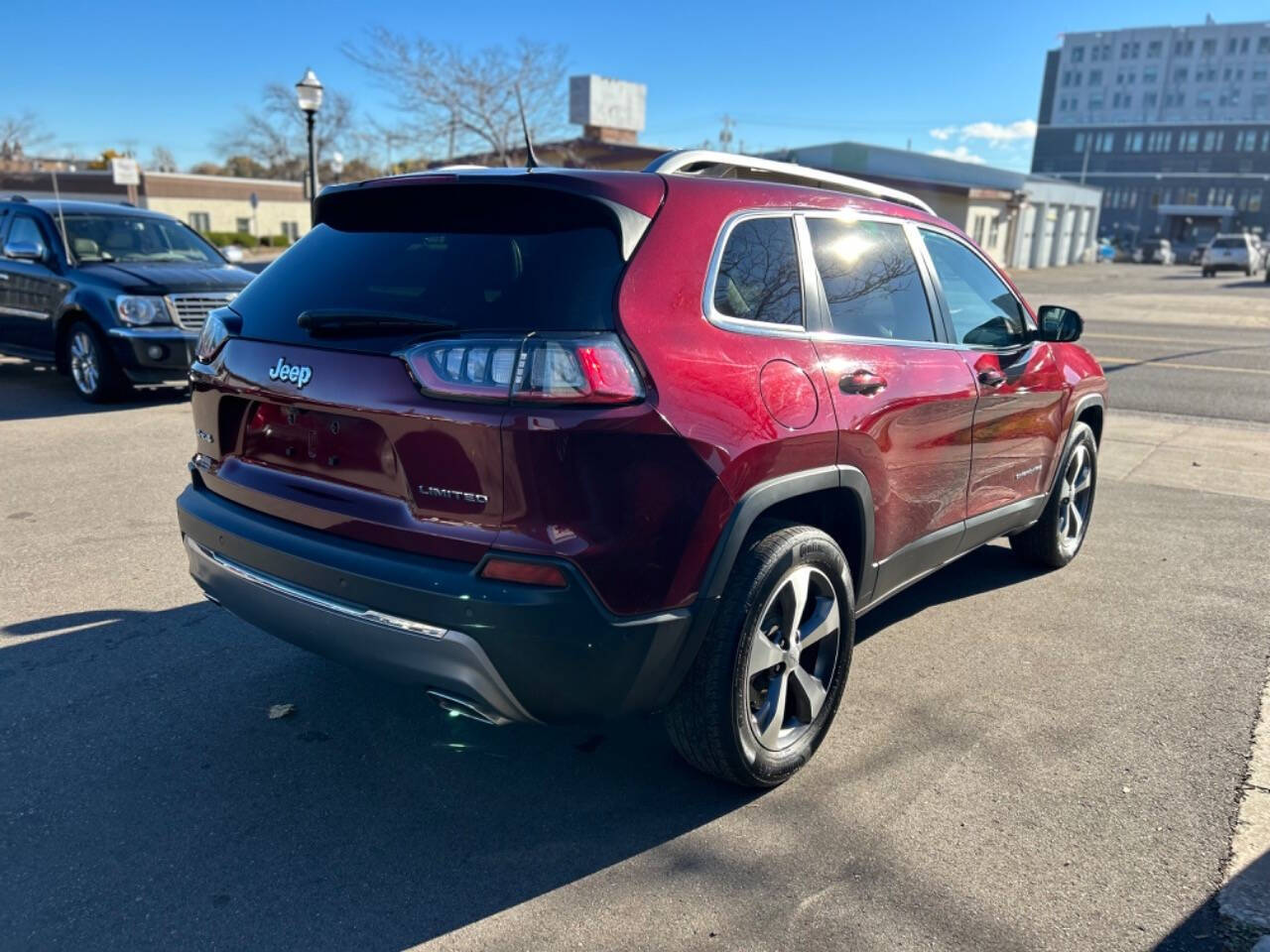 2021 Jeep Cherokee for sale at Jon's Auto in Marquette, MI