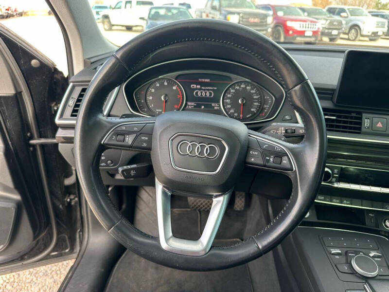 2019 Audi Q5 quattro Premium 45 TFSI