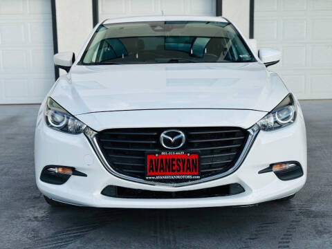2017 Mazda MAZDA3 Touring