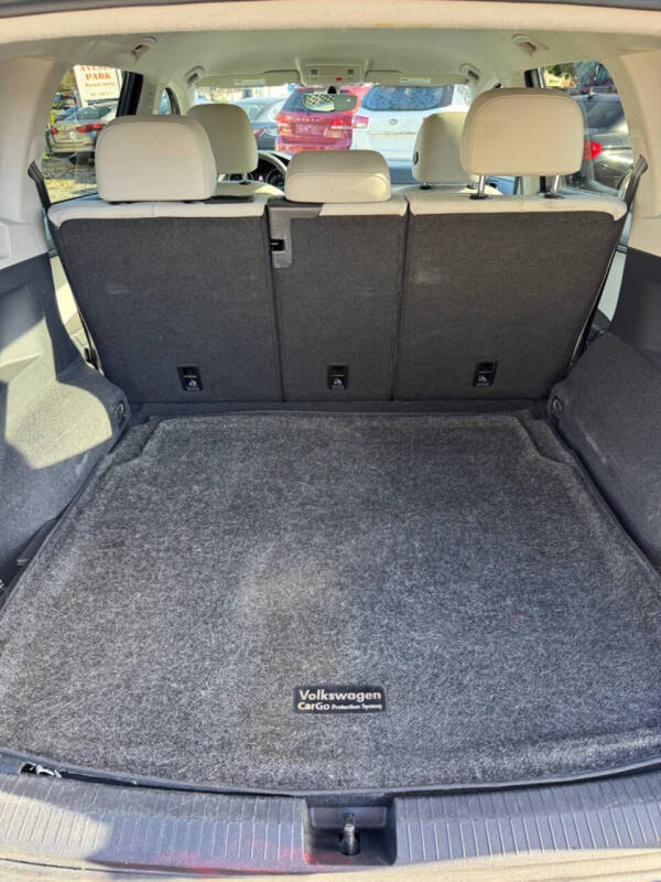 2021 Volkswagen Tiguan SE 4Motion