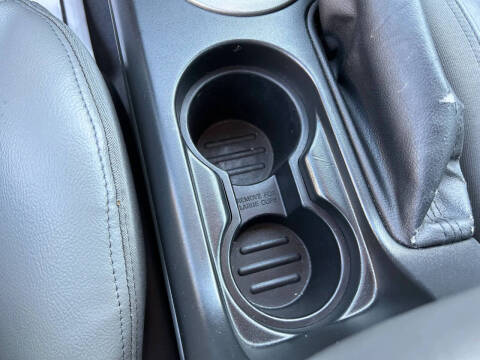 2005 Ford Escape XLT
