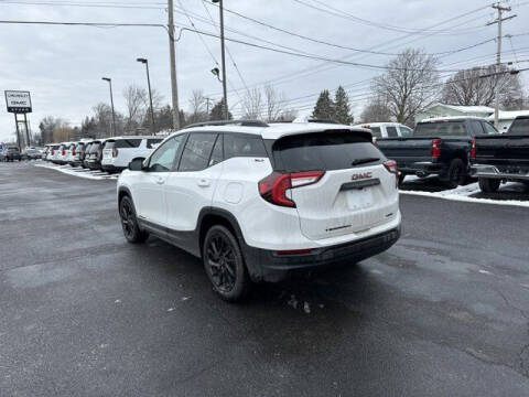 2023 GMC Terrain SLT