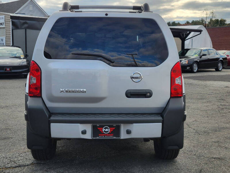 2011 Nissan Xterra S
