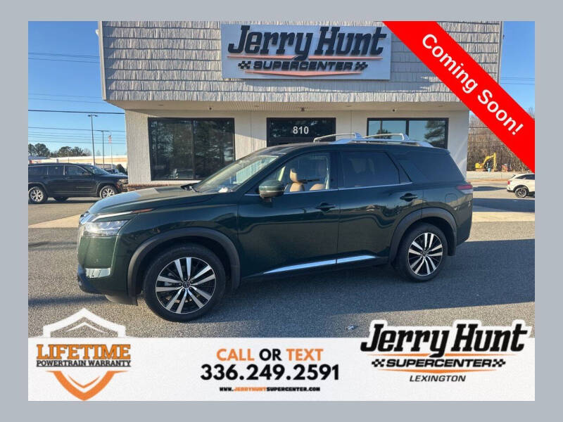 2024 Nissan Pathfinder Platinum