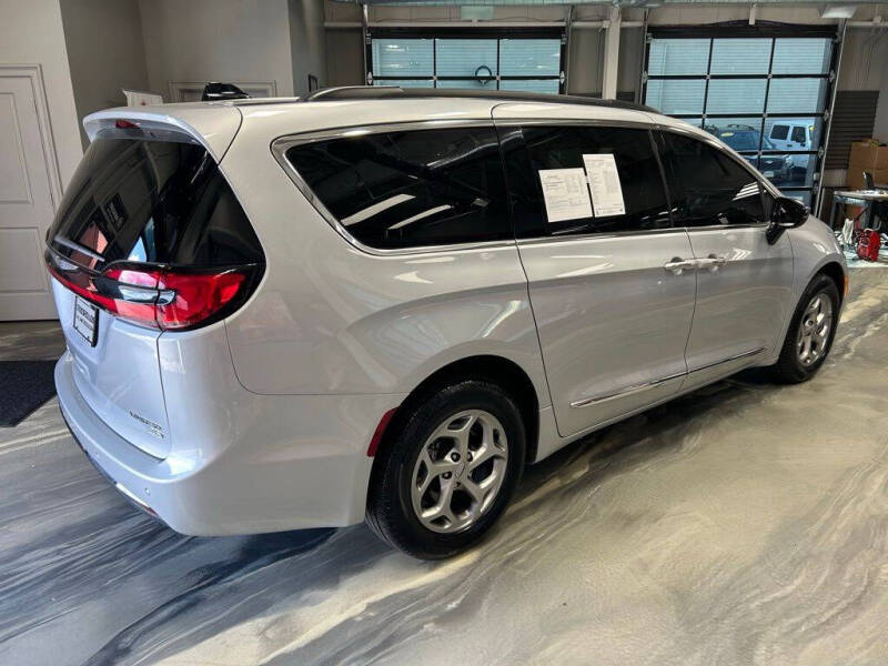 2023 Chrysler Pacifica Limited