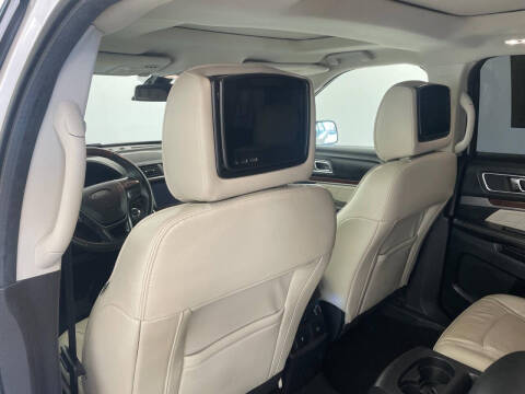 2019 Ford Explorer Platinum