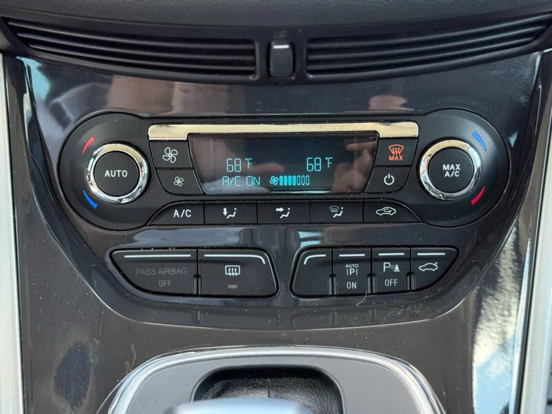 2013 Ford C-MAX Hybrid SEL