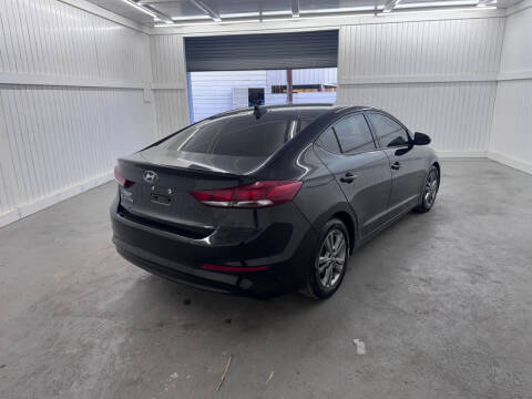2018 Hyundai Elantra