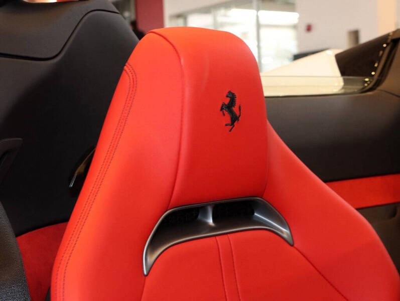 2024 Ferrari SF90 Spider